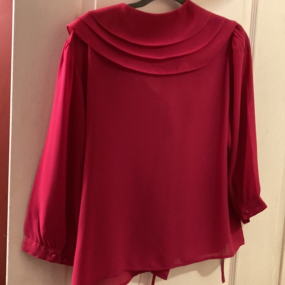 Josephine Sz 14 raspberry pleated blouse collared 3/4sleeves button closure wrap - Picture 6 of 10